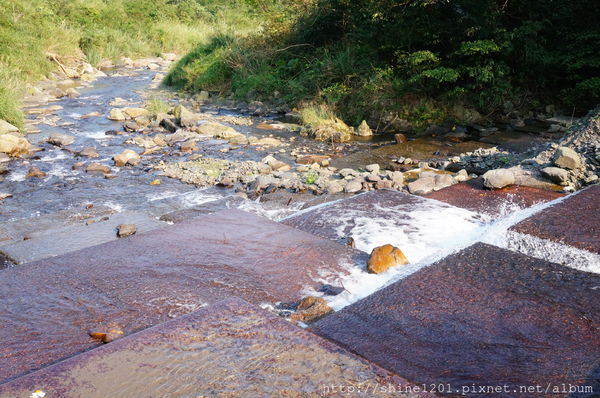 【宜蘭礁溪景點】五峰旗風景區,下車1分鐘踏溪,親子旅遊推薦