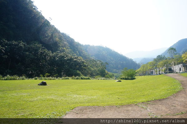 【宜蘭礁溪景點】五峰旗風景區,下車1分鐘踏溪,親子旅遊推薦