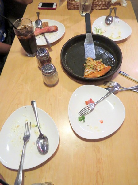 Pizza Hut氛享屋(新竹巨城店)：【口碑券】歡樂聚會的氛享屋『Pizza Hut氛享屋/新竹巨城店』