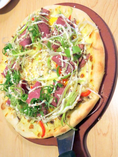 Pizza Hut氛享屋(新竹巨城店)：【口碑券】歡樂聚會的氛享屋『Pizza Hut氛享屋/新竹巨城店』