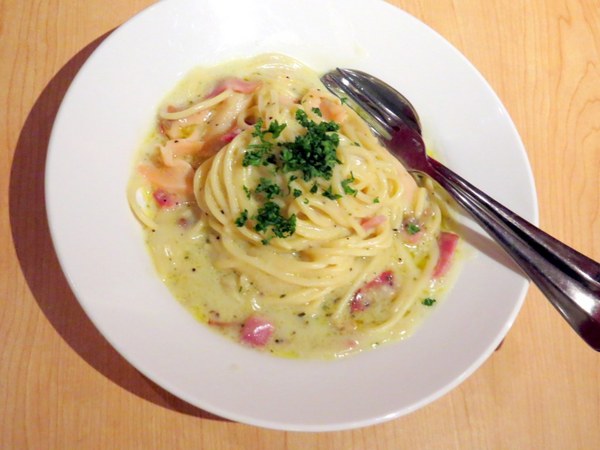 Pizza Hut氛享屋(新竹巨城店)：【口碑券】歡樂聚會的氛享屋『Pizza Hut氛享屋/新竹巨城店』