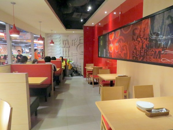 Pizza Hut氛享屋(新竹巨城店)：【口碑券】歡樂聚會的氛享屋『Pizza Hut氛享屋/新竹巨城店』