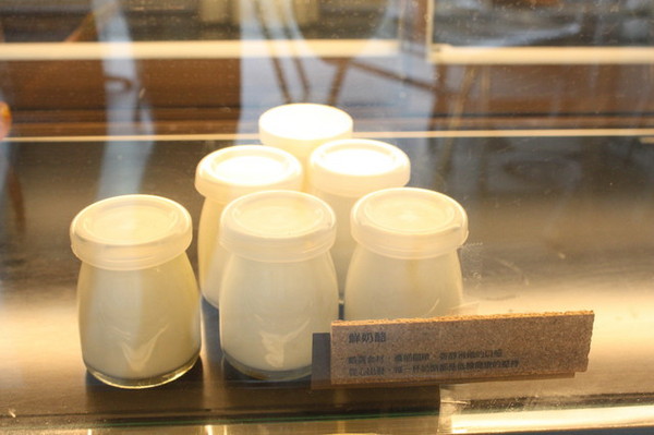 卡諾帝KALODI咖啡館：體驗【卡諾帝KALODI咖啡館 】療癒系超夯『盆栽飲品』+『比利時鬆餅』+『招牌經典咖啡』