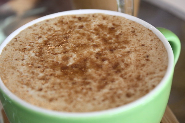 卡諾帝KALODI咖啡館：體驗【卡諾帝KALODI咖啡館 】療癒系超夯『盆栽飲品』+『比利時鬆餅』+『招牌經典咖啡』