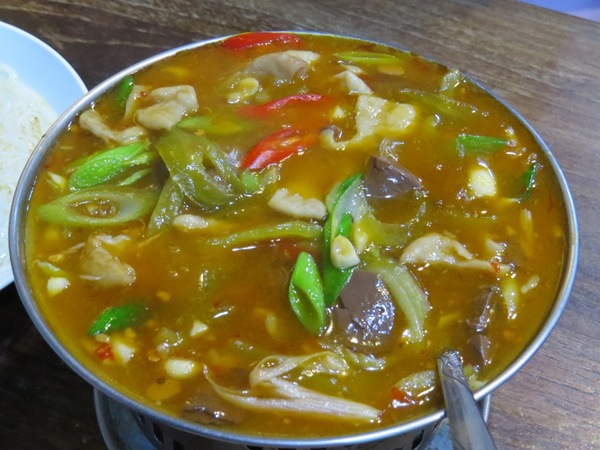 豆腐娘：除了古蹟就是要呷臭豆腐的【深坑老街/豆腐娘】