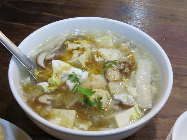 豆腐娘：除了古蹟就是要呷臭豆腐的【深坑老街/豆腐娘】