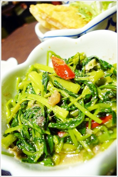 享味曼谷:【享味曼谷】新崛江新開店泰式料理,定食呈現泰菜經典之作