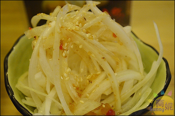 十八町拉麵店:台中西屯。十八町拉麵。接近日本原味濃郁不油的日式拉麵