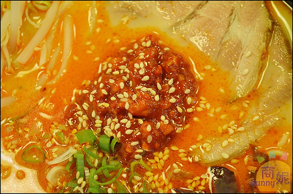 十八町拉麵店:台中西屯。十八町拉麵。接近日本原味濃郁不油的日式拉麵