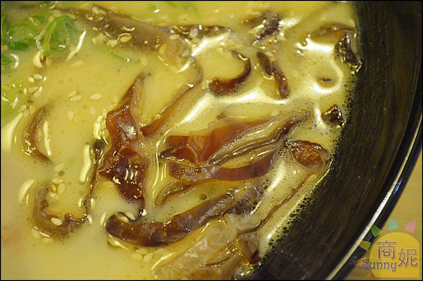 十八町拉麵店:台中西屯。十八町拉麵。接近日本原味濃郁不油的日式拉麵