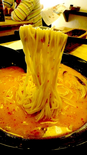 十八町拉麵店:【台中】會噴火的地獄拉麵!十八町拉麵店!