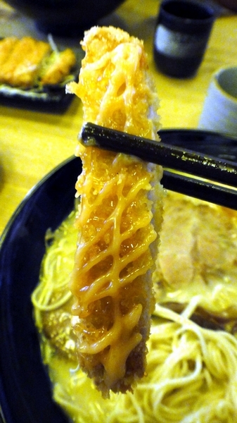 十八町拉麵店:【台中】會噴火的地獄拉麵!十八町拉麵店!