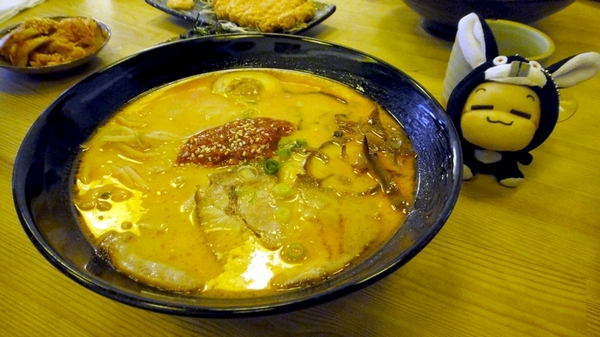 十八町拉麵店:【台中】會噴火的地獄拉麵!十八町拉麵店!