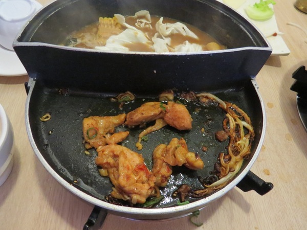 二爺饕鍋-火鍋燒烤翻牆兩吃(台中店):【口碑券】體驗新吃法可翻牆的鍋『台中/二爺饗鍋-火鍋燒烤翻牆兩吃』