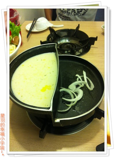 二爺饕鍋-火鍋燒烤翻牆兩吃(台中店):【星羽吃口碑3】第一次體驗的翻牆好滋味~二爺饕鍋-火鍋燒烤翻牆兩吃。