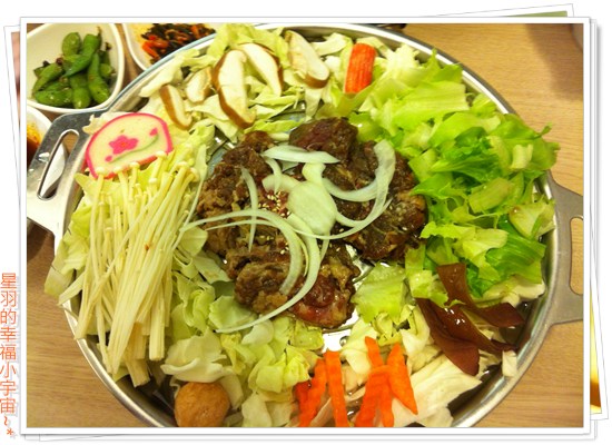 二爺饕鍋-火鍋燒烤翻牆兩吃(台中店):【星羽吃口碑3】第一次體驗的翻牆好滋味~二爺饕鍋-火鍋燒烤翻牆兩吃。