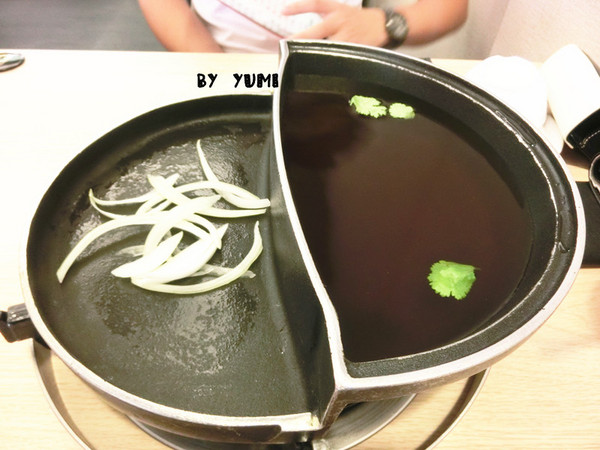 二爺饕鍋-火鍋燒烤翻牆兩吃(台中店):【愛評口碑券♥第三十二彈】進擊的蝦子!火鍋燒烤翻牆兩吃@二爺饕鍋