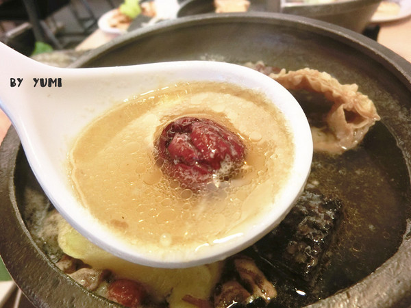 二爺饕鍋-火鍋燒烤翻牆兩吃(台中店):【愛評口碑券♥第三十二彈】進擊的蝦子!火鍋燒烤翻牆兩吃@二爺饕鍋