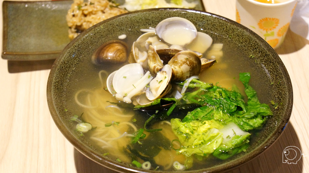 蛤蜊湯麵