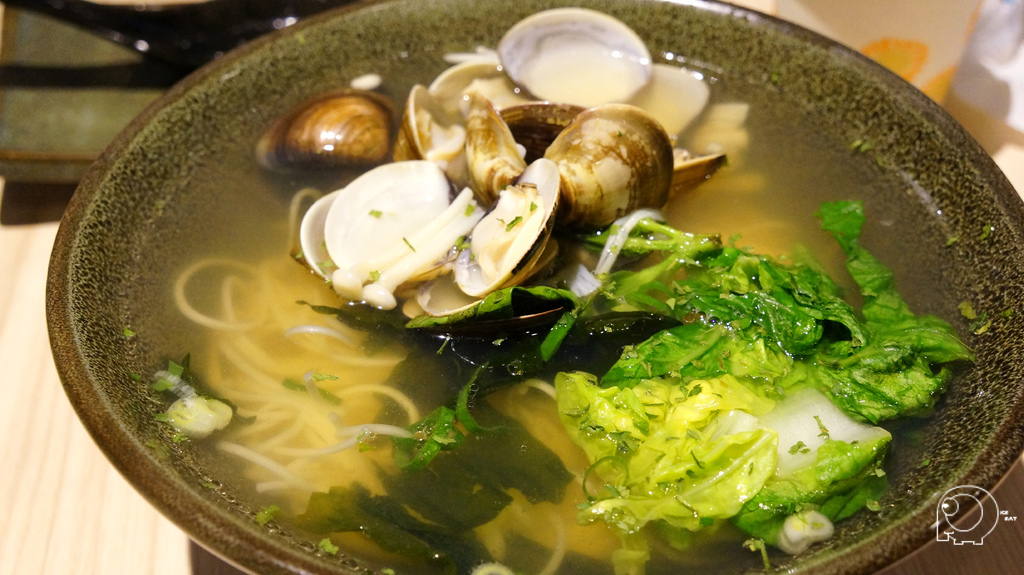 蛤蜊湯麵