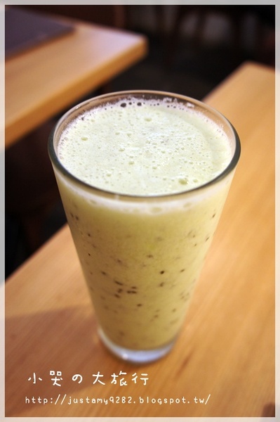 轉角咖啡：[新北市。中和區] 人氣店家★轉角咖啡★ 終於如願以償品嘗到囉❤