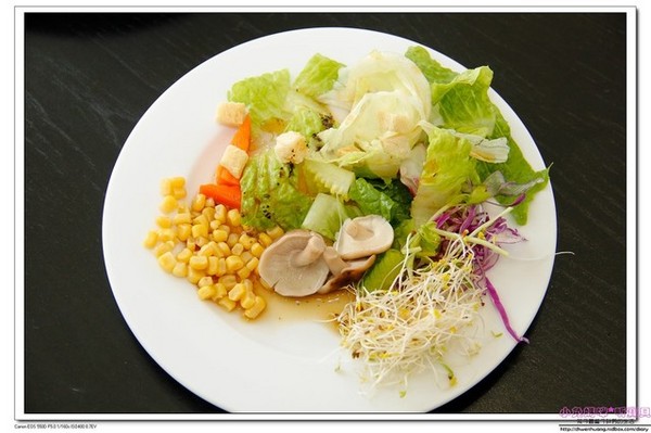 心鮮森林莊園餐廳：【美食♥新竹】☼心鮮森林莊園餐廳☼風景美氣氛佳,空氣清新,一起度過美好時光♥♥