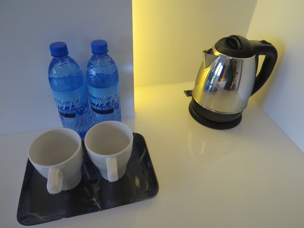 高雄御宿商旅(中央公園館)：雖然商務但很舒適的【高雄御宿商旅/中央公園館】