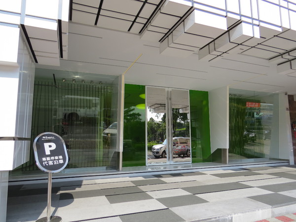 高雄御宿商旅(中央公園館)：雖然商務但很舒適的【高雄御宿商旅/中央公園館】