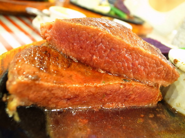 德克斯牛排：＜新北｜新莊｜牛排館＞牛排威～沙拉吧與配餐樣樣都驚人