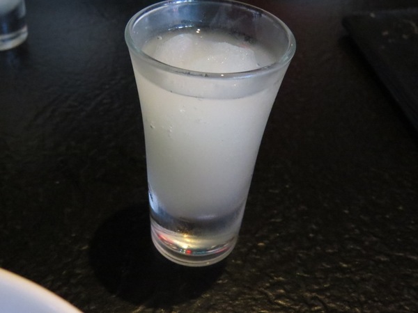 藝奇新日本料理(中壢中山店)：未達陣滿分的【藝奇新日本料理/中壢中山店】