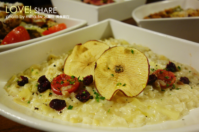 吃義燉飯 冰蹦拉