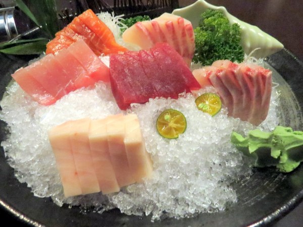 東街日本料理(桃園店)：『二訪』豪邁日式創意料理呷飽飽【桃園/東街日本料理】