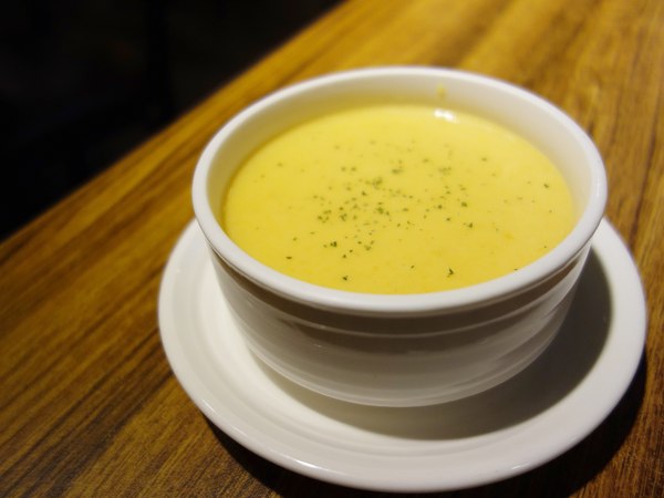 the Chips美式餐廳(光復店)：The chips美式餐廳(光復店)+美式+光復南路+多樣餐點+運動餐廳+賽事+大份量