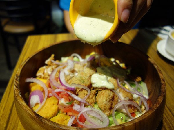 the Chips美式餐廳(光復店)：The chips美式餐廳(光復店)+美式+光復南路+多樣餐點+運動餐廳+賽事+大份量