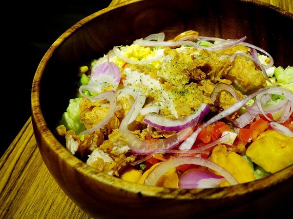 the Chips美式餐廳(光復店)：The chips美式餐廳(光復店)+美式+光復南路+多樣餐點+運動餐廳+賽事+大份量