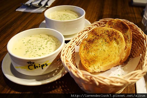 the Chips美式餐廳(光復店):♥The chips美式餐廳(光復店)--超驚人漢堡堡