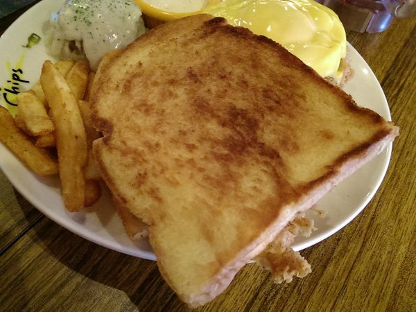 the Chips美式餐廳(光復店):《口碑券》the Chips美式餐廳│豪邁美式餐點 甜點也是大份量!!?@國父紀念館站