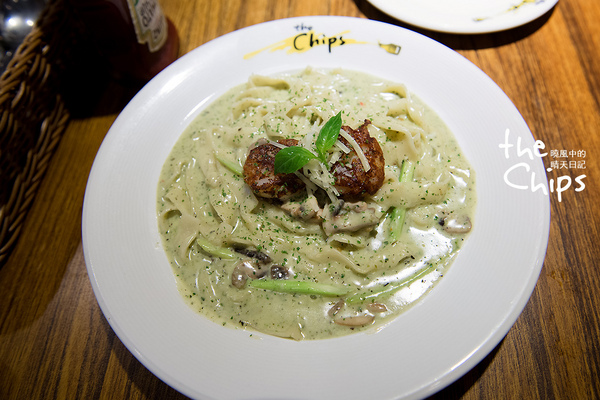 the Chips美式餐廳(光復店):【口碑券| The Chips】風格悠閒服務週到 雞翅無敵好吃的 The Chips美式餐廳(光復店)