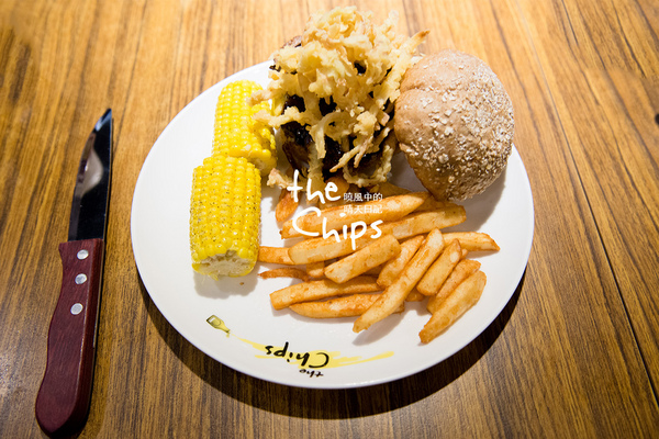 the Chips美式餐廳(光復店):【口碑券| The Chips】風格悠閒服務週到 雞翅無敵好吃的 The Chips美式餐廳(光復店)