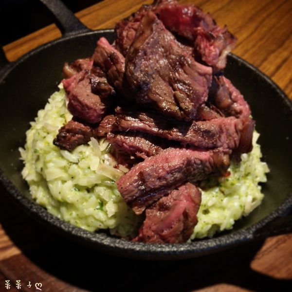 the Chips美式餐廳(光復店)：[台北東區]滿足味蕾的超大份量 ♥『the Chips美式餐廳 / 光復店』♥ 除了漢堡你怎麼能錯過牛排