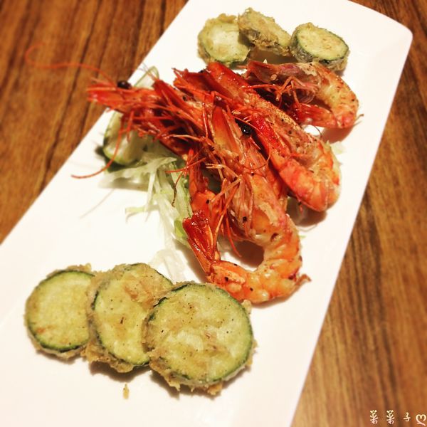 the Chips美式餐廳(光復店)：[台北東區]滿足味蕾的超大份量 ♥『the Chips美式餐廳 / 光復店』♥ 除了漢堡你怎麼能錯過牛排