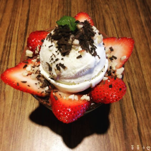 the Chips美式餐廳(光復店)：[台北東區]滿足味蕾的超大份量 ♥『the Chips美式餐廳 / 光復店』♥ 除了漢堡你怎麼能錯過牛排