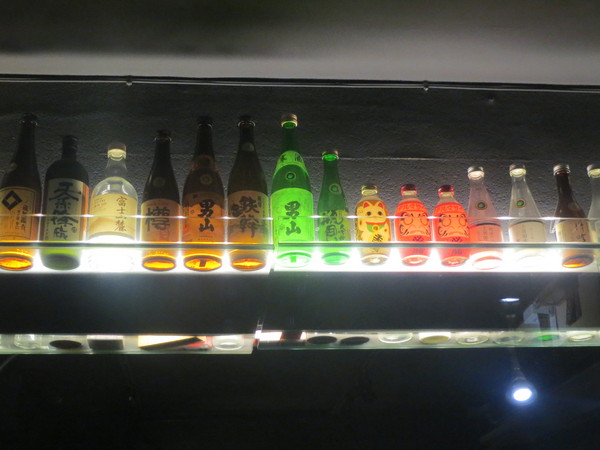 三本味日式料理:以炸壽司作為招牌的"三本味日式料理"食記