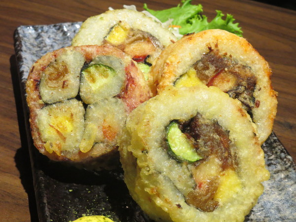 三本味日式料理:以炸壽司作為招牌的"三本味日式料理"食記