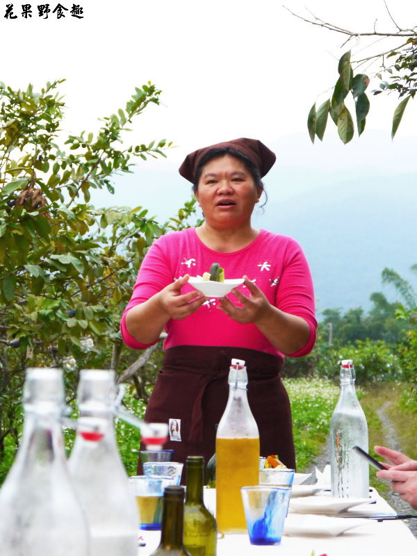 望龍埤:宜蘭花果野食趣 ,在果園裡面吃金棗的裸食饗宴!