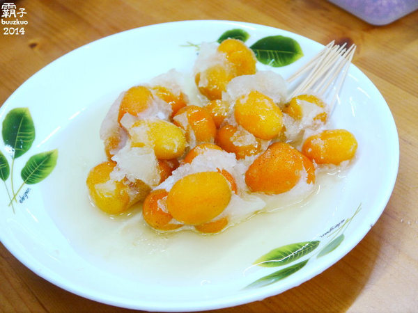 望龍埤:宜蘭花果野食趣 ,在果園裡面吃金棗的裸食饗宴!