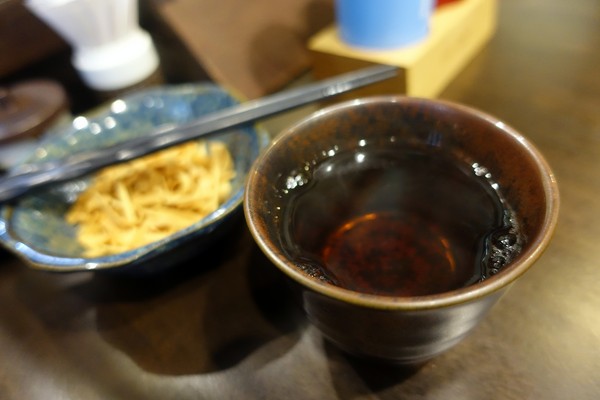 稻庭養助饂飩專門店(松江店):(胖樺食記)台北松江路美食,如絲綢般細緻讓人陶醉的烏龍麵:「稻庭養助饂飩專門店(松江店) 」