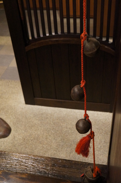 稻庭養助饂飩專門店:(胖樺食記)台北市松江路超級好吃的烏龍麵「稻庭養助饂飩專門店」。雪白如絲綢般的麵條讓人一秒到日本。