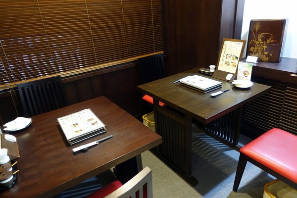 稻庭養助饂飩專門店(松江店):(胖樺食記)台北松江路美食,如絲綢般細緻讓人陶醉的烏龍麵:「稻庭養助饂飩專門店(松江店) 」