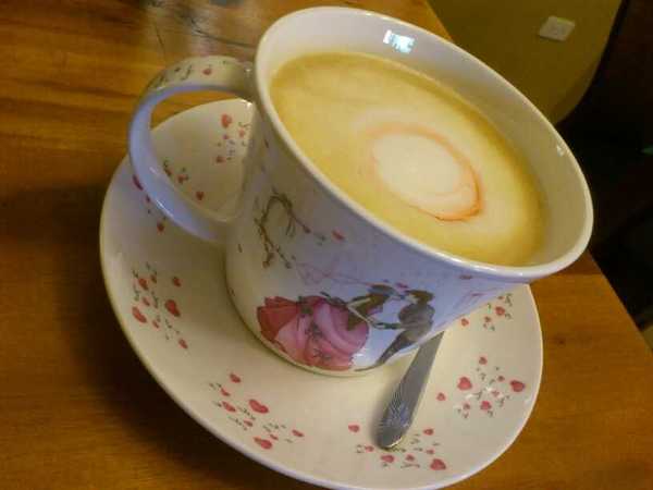 研豆咖啡：隱身高級住宅巷弄中的....研豆咖啡